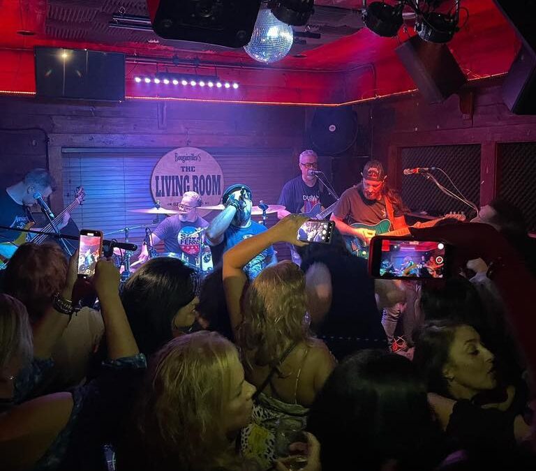 Juanabe at Bougies! – SATURDAY, JANUARY 14, 2023 AT 9 PM