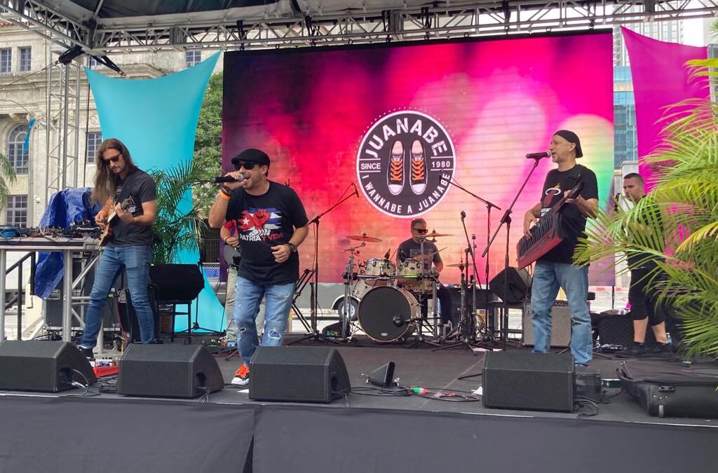 Juanabe @ Vivó in Dolphin Mall at 1pm Sept 10th
